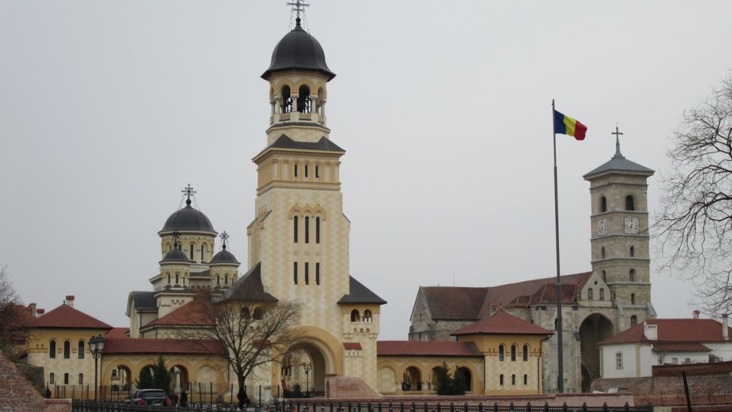 OFERTĂ 1 Decembrie 2016 Alba Iulia - SĂRBĂTORIM ROM�NEȘTE!