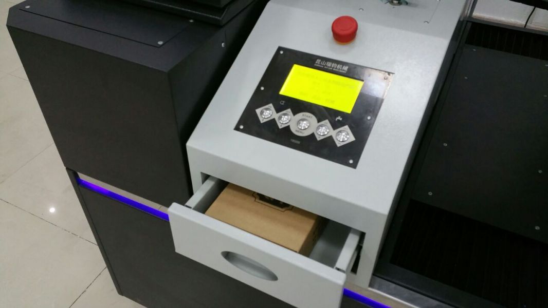 Masina de electroeroziune