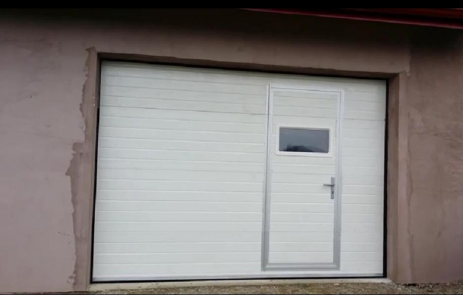 Usi garaj sectionale, automatizari porti