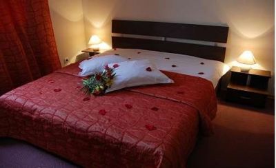 CAZARE BUCURESTI HOTEL 3 STELE!