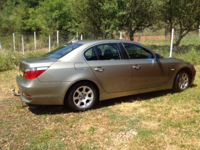 BMW 530 D Fabricatie 2004 motor diesel de 3000 cutie manuala