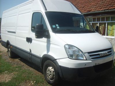 iveco daily 35S18V