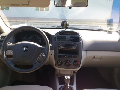 VAND KIA CERATO