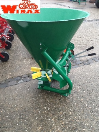 Masina imprastiat uree WIRAX  500 l