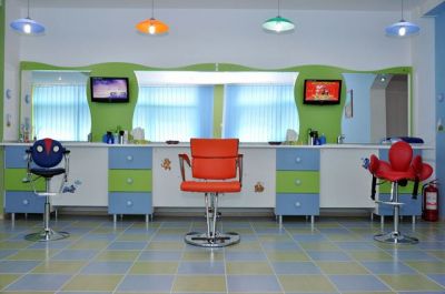 Vand salon infrumusetare Ploiesti