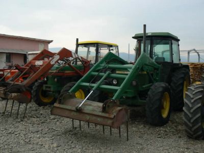 Tractor John Deere 2140